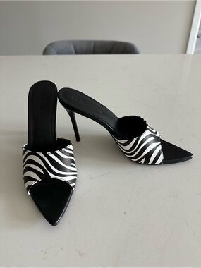 Zebra-Print Black & White Pointed Mule Sandals